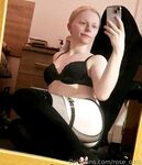 Rose Oats Onlyfans pictures