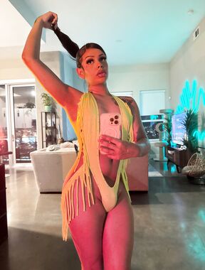 Play Bunny Onlyfans pictures