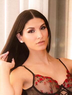 Zariah Aura Onlyfans pictures