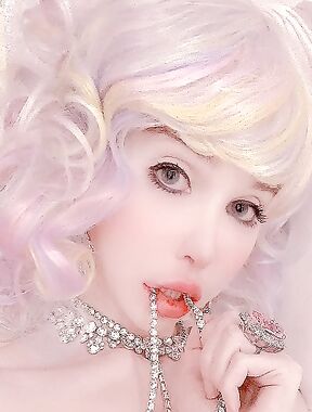 Sarina Valentina Onlyfans pictures