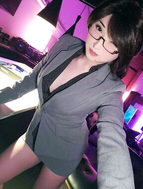 AsianAlison Onlyfans pictures